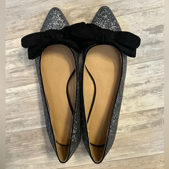 LOFT Silver Glitter Sparkle Flats with Black Velvet Bows - Picture 7 of 9